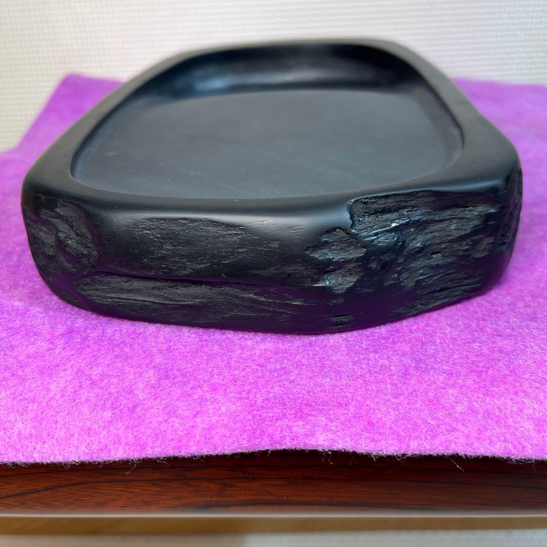 ⭕️22cm超　2kg超　大型雨端本石　大型自然硯　石紋綺麗　58年経過　記念品