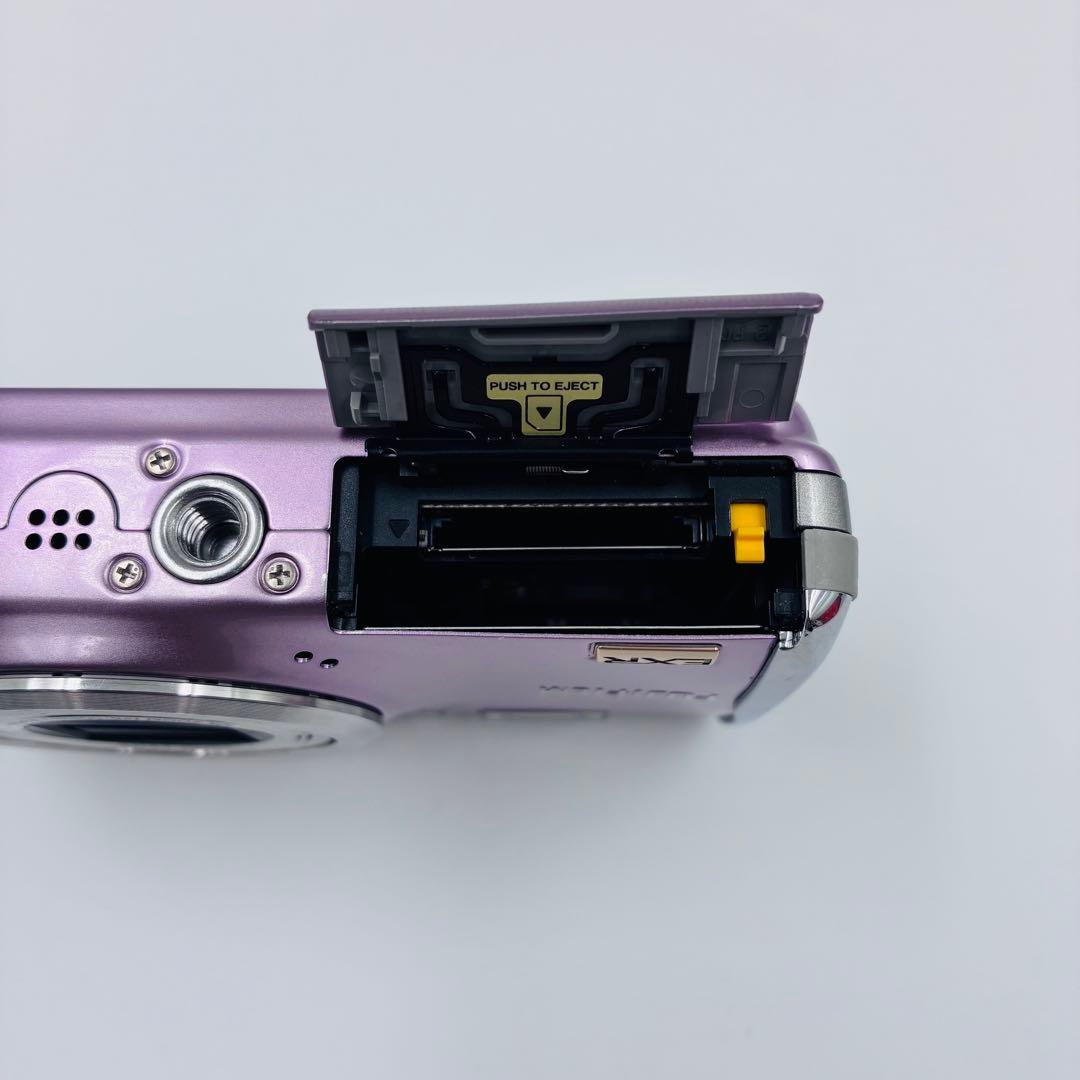 フジフイルム FinePix F80EXR ピンク コンデジ カメラ