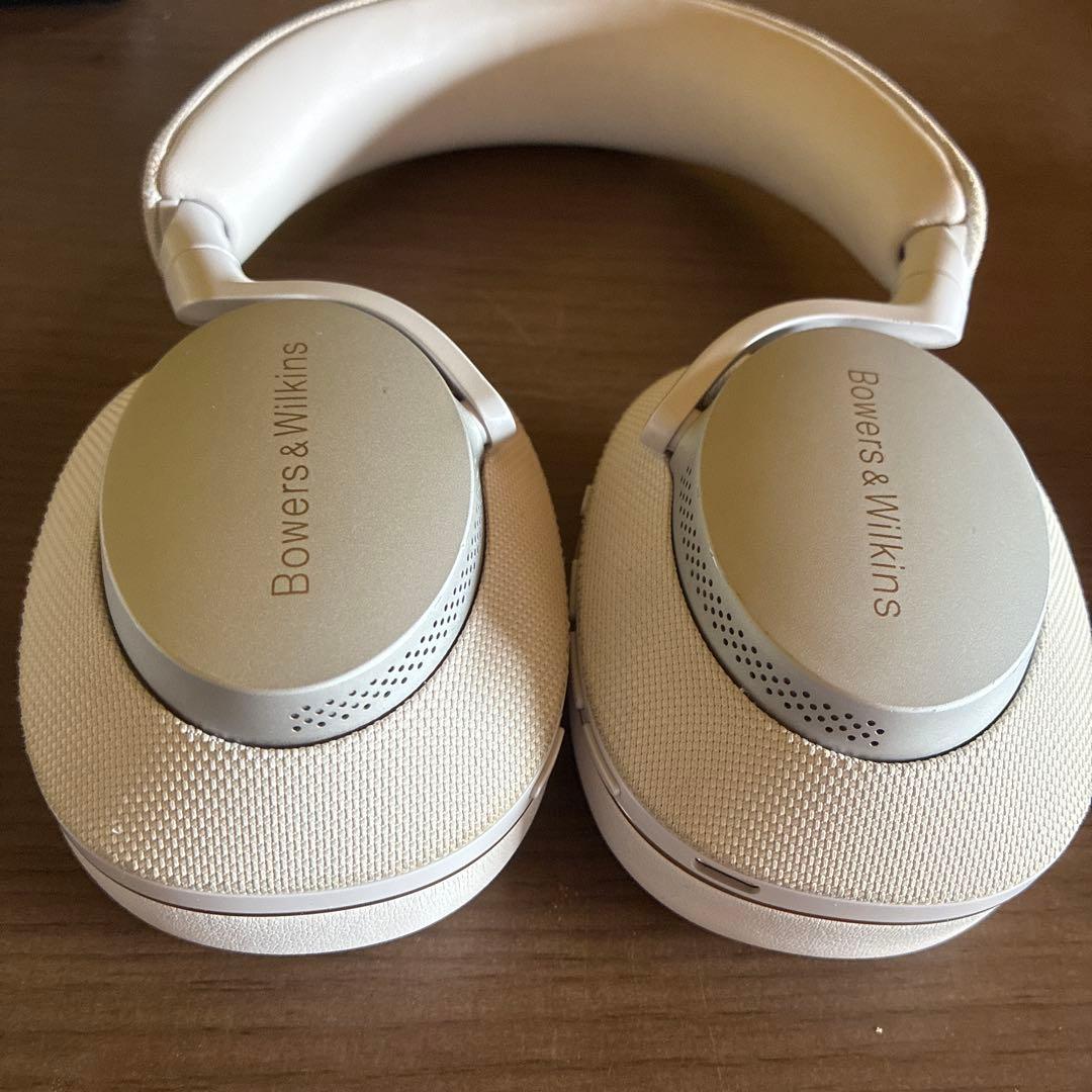 Bowers & Wilkins Px7 S2e ホワイト(ケース付き)