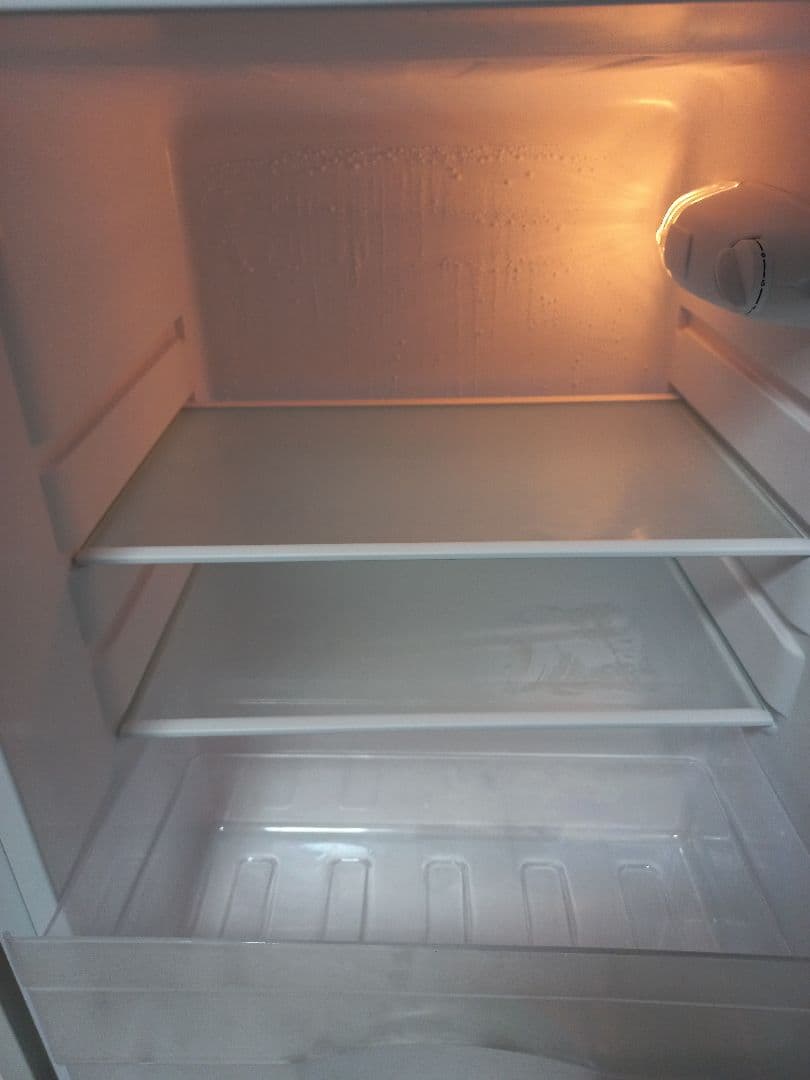 ■引き取り限定■ ほぼ新品！ 2025年製 使用2週間 2ドア冷蔵庫