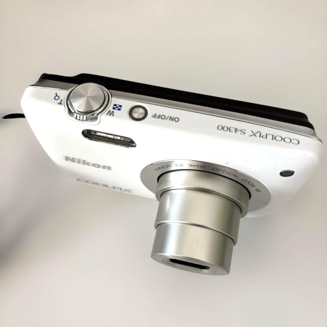 【美品】Nikon COOLPIX S4300 ホワイト