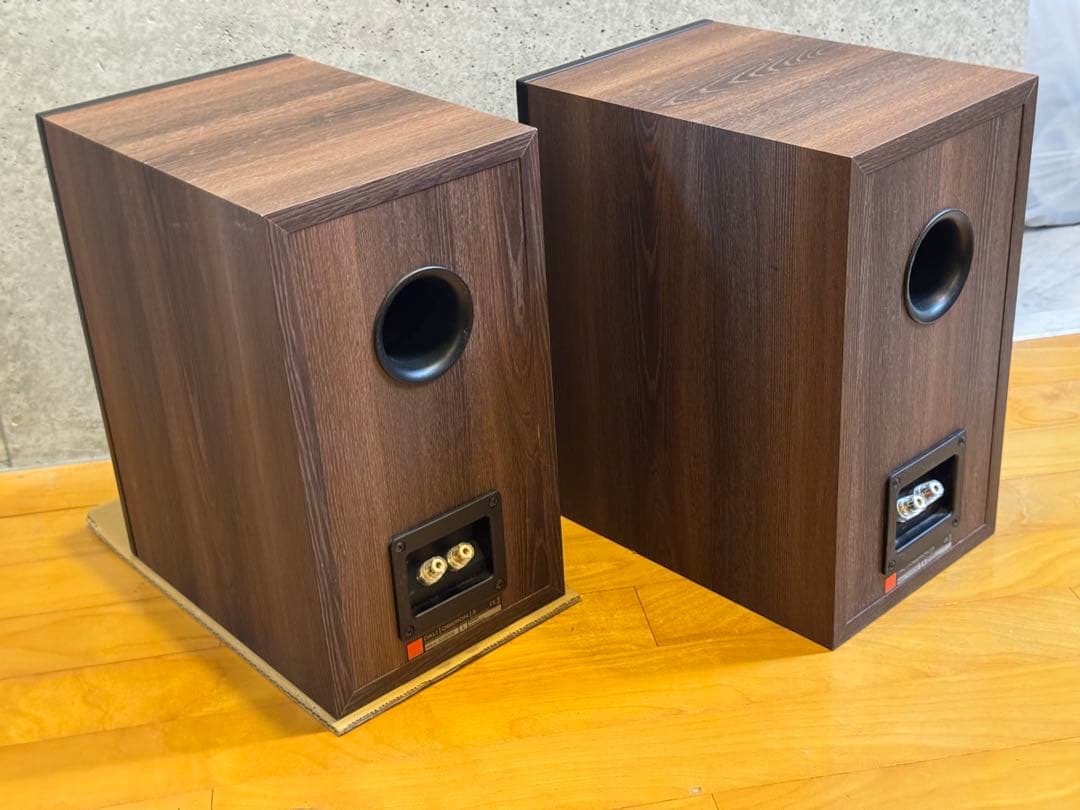 SO様　DALI OBERON3 ペア ブックシェルフスピーカー　美品