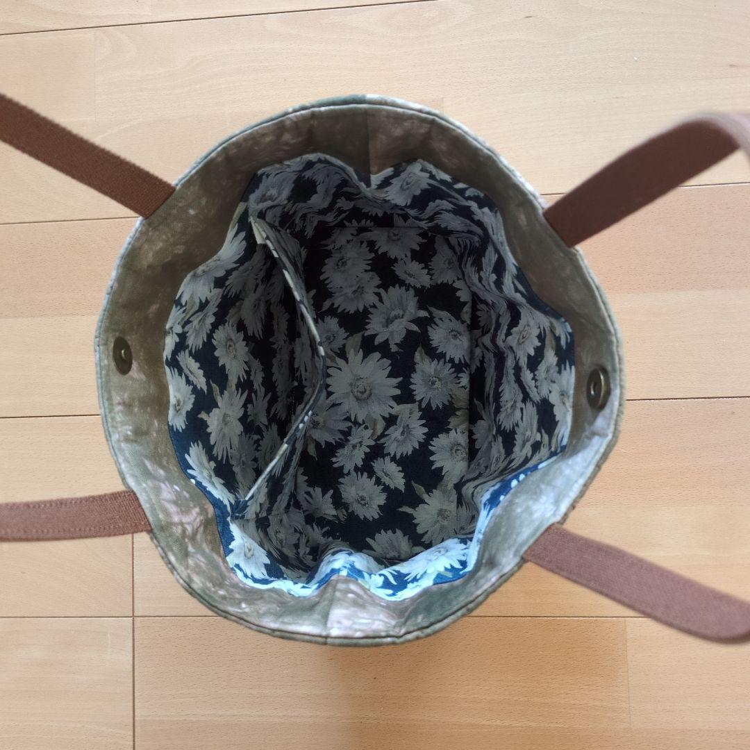 シクラメンのハワイアンキルトバッグ　ハンドメイド