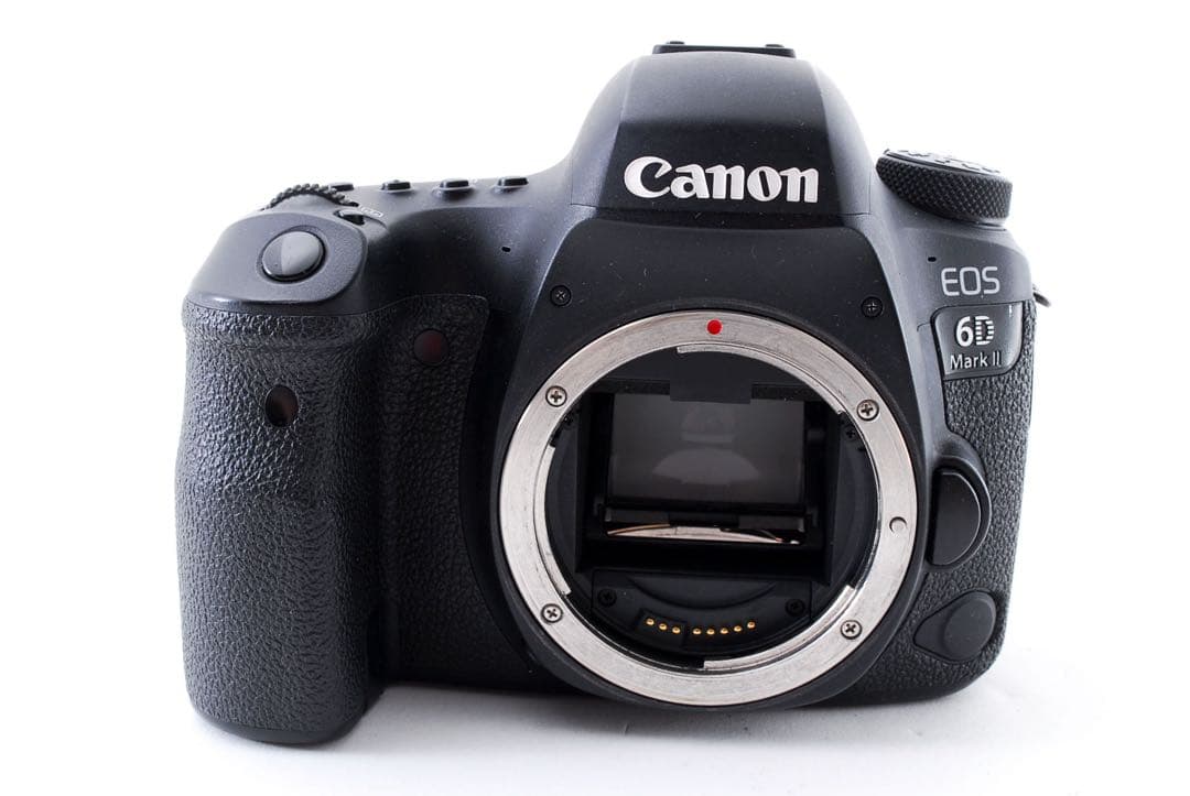デジタル一眼レフカメラ　Canon EOS 6D Mark II標準レンズセット