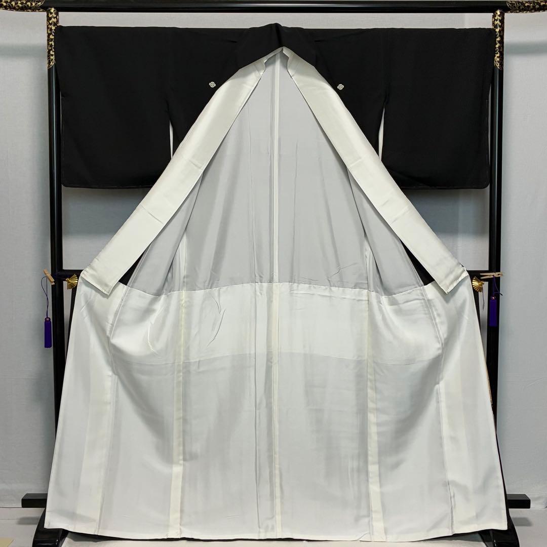 D162 黒留袖　鳥　花模様　金彩　正絹　着物　袷　未使用極美品
