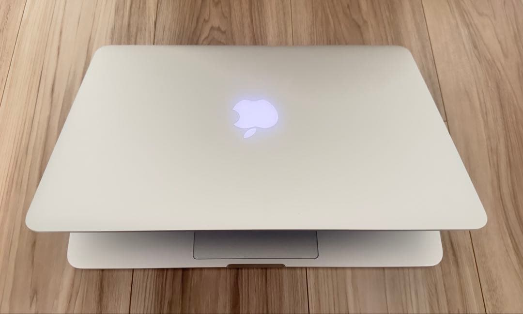 【ジャンク】MacBook２台、MacBook Air １台3台おまとめOSなし