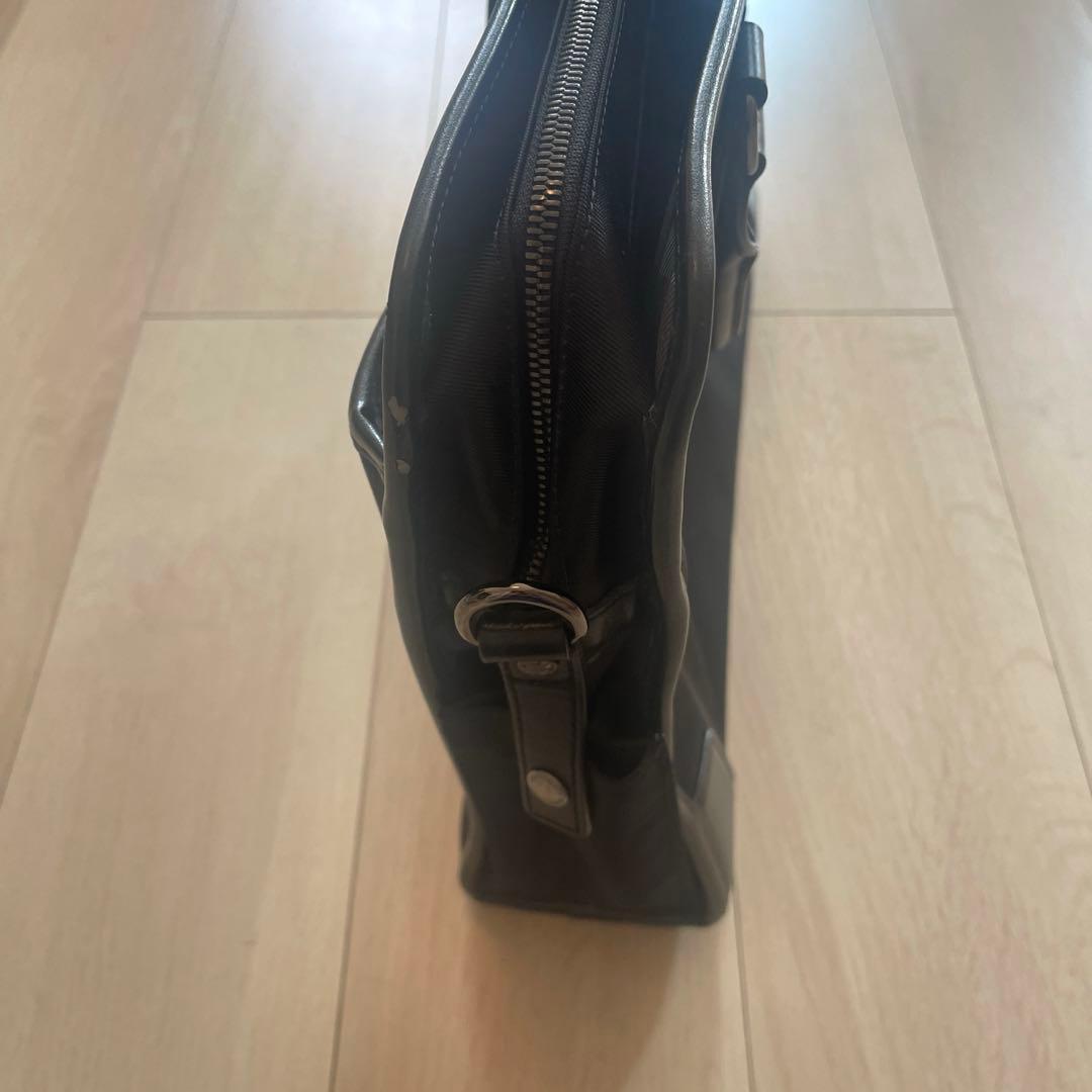 【美品】Burberry BLACK LABELビジネスバッグ 黒 ショルダー有