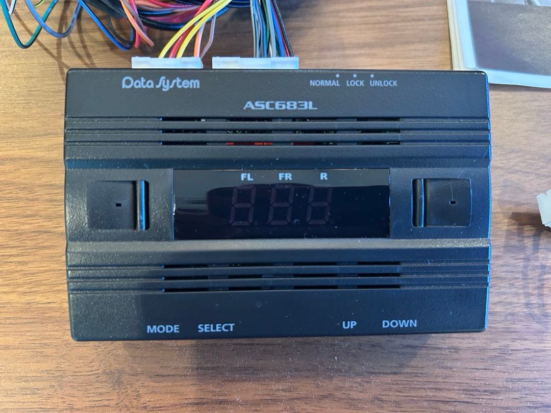 データシステム　LS500 レクサス　ASC683L エアサスコントローラー