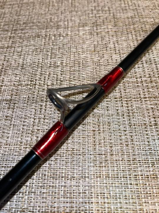 ガンクラフト　バイオレンスジャーク8.2ft 限定レッドカラー