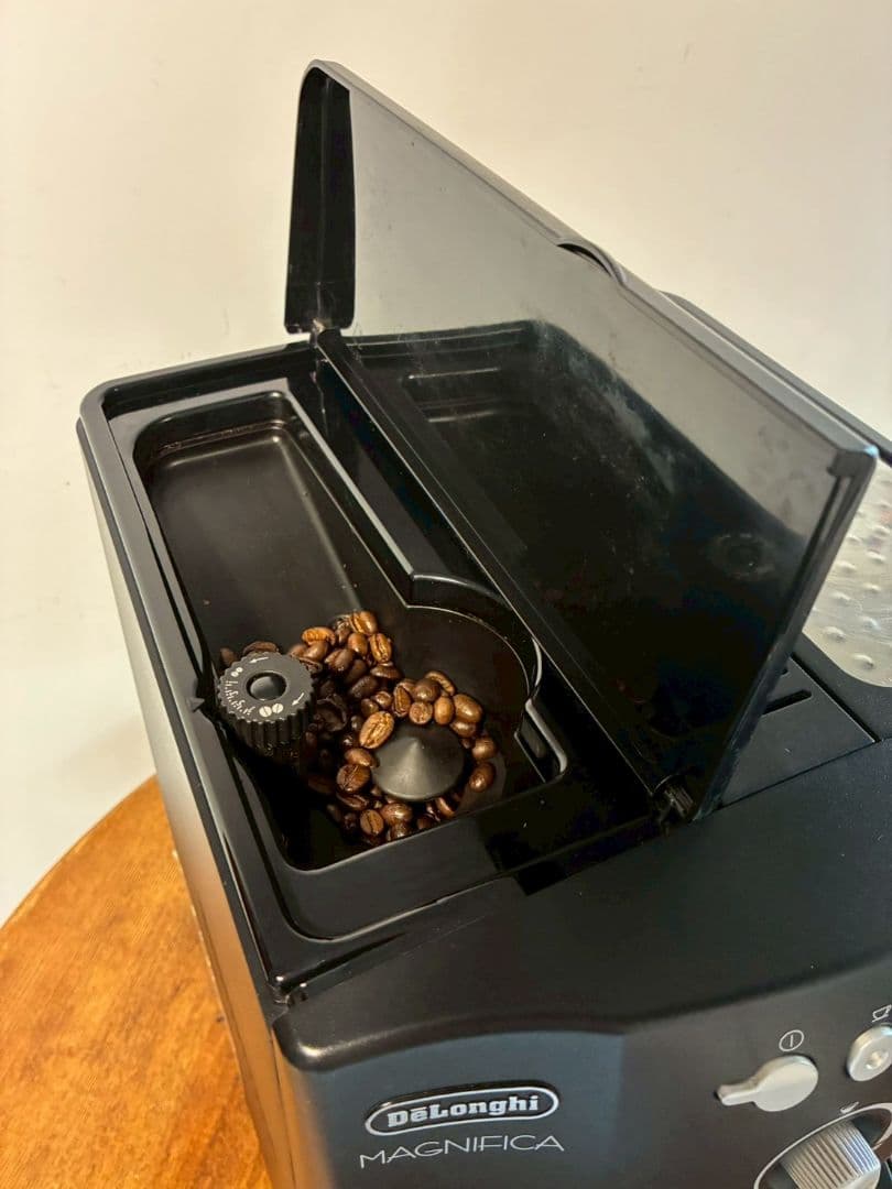 動作好調 デロンギ マグニフィカ ESAM1000SJ 全自動エスプレッソマシン