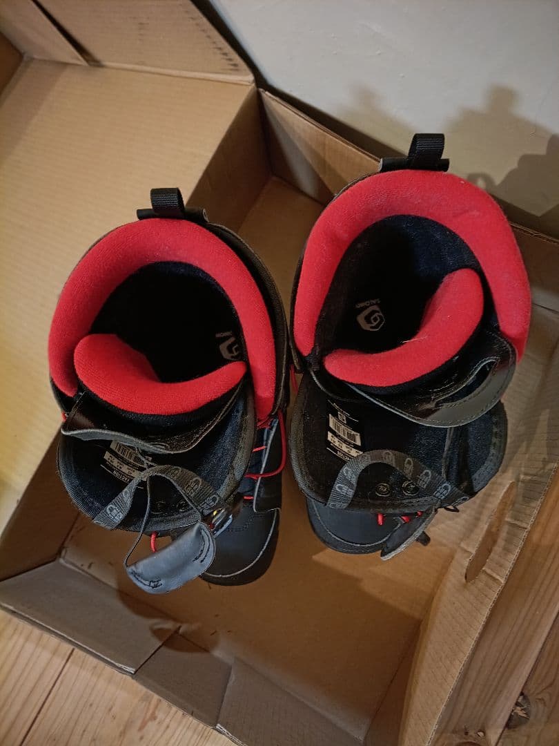 Salomon Faction スノーボードブーツ 8.5