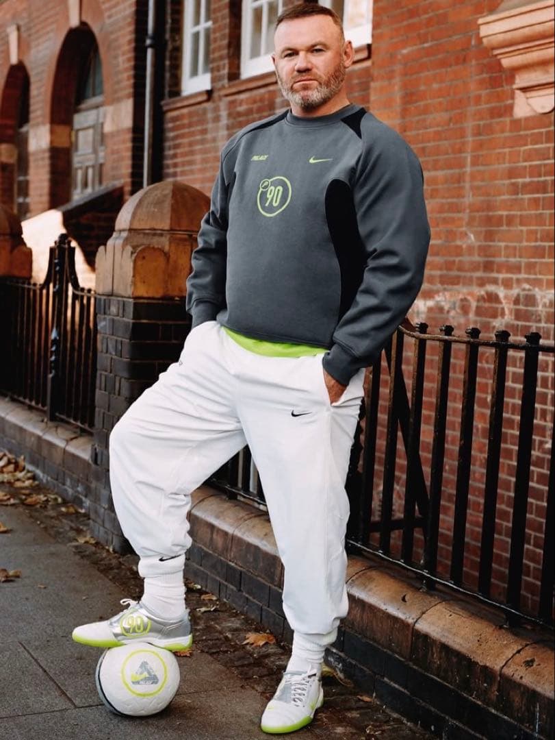 PALACE NIKE TOTAL P90 CREW グレー L