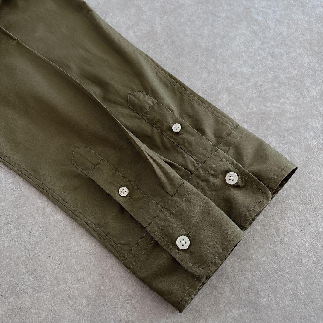 美品 マディソンブルー 蛯原友里さん着用 コットンマダムシャツ カーキ B刺繍