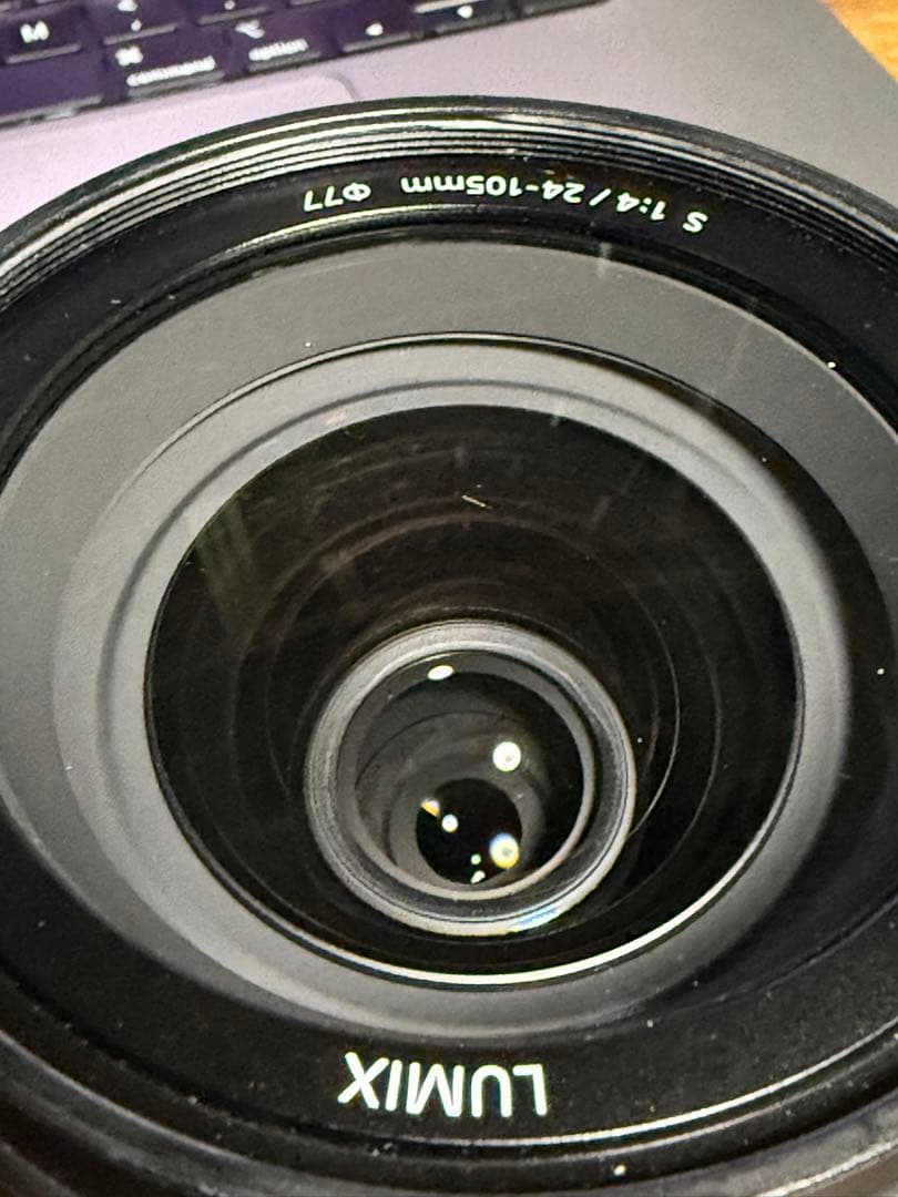 LUMIX 24-105mm f/4 ズームレンズ Lマウント