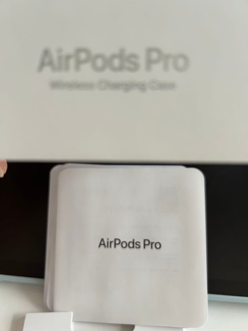 ボッテカ　BOTTGA AirPodsケース