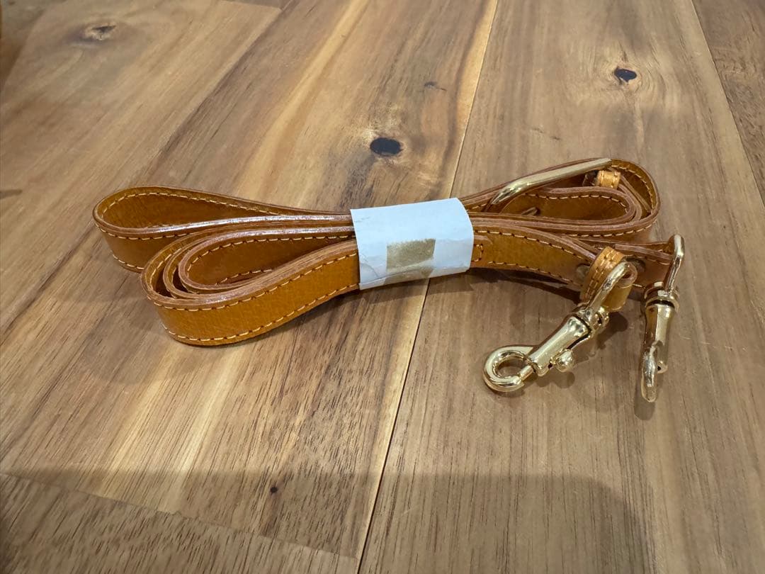 【未使用】LEAVESリーブス　レザー　ミニトランク　レトロ　ハンドメイド　底鋲