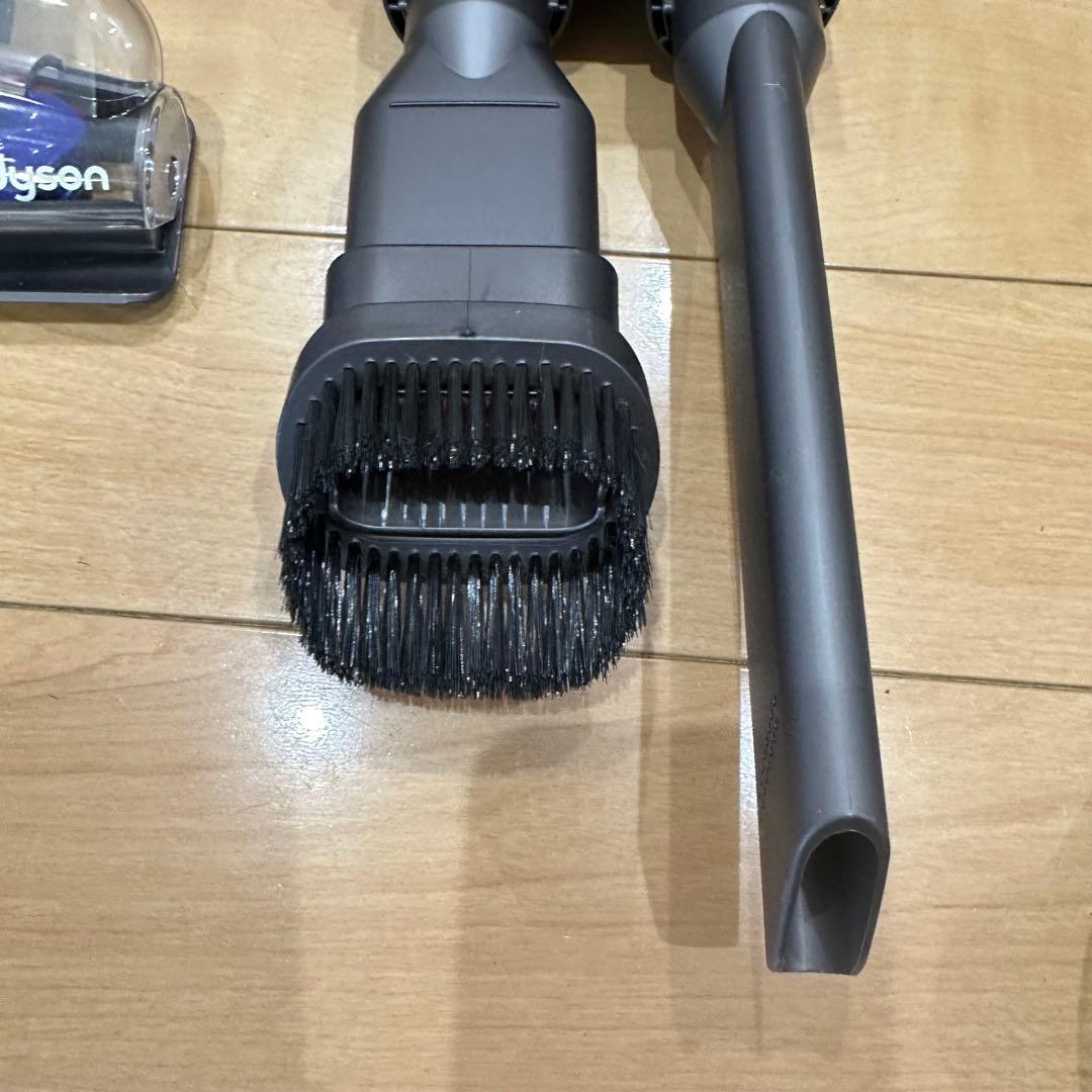 ⑮ Dyson V12 Detect Slim Absolute sv46