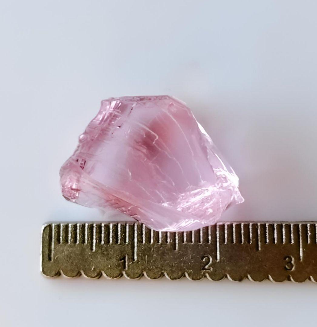 厚み有り 希少 レア アンダラクリスタル ルミネッセント ピンク 原石