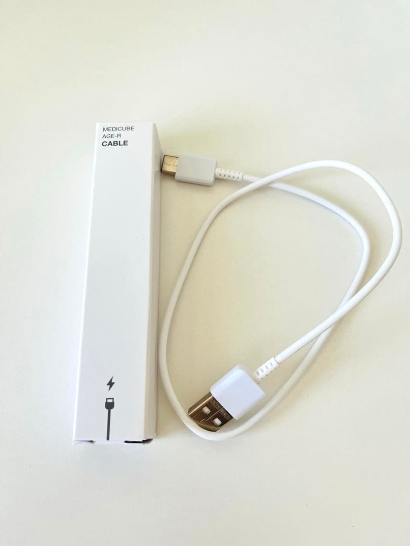 メディキューブ AGE-R ダーマEMSショットスタンド付