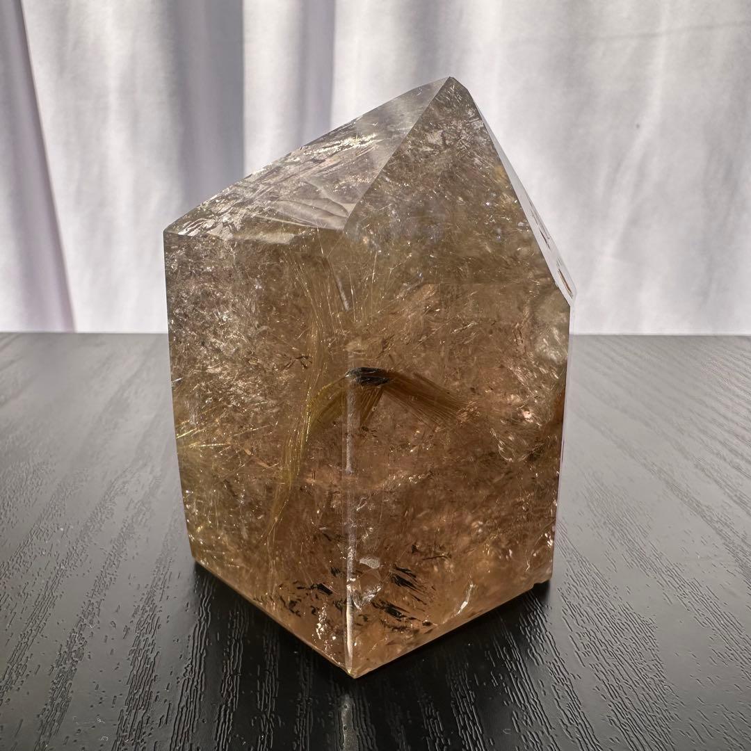 天然石ルチルクォーツのポイント　原石　置物NO.051107