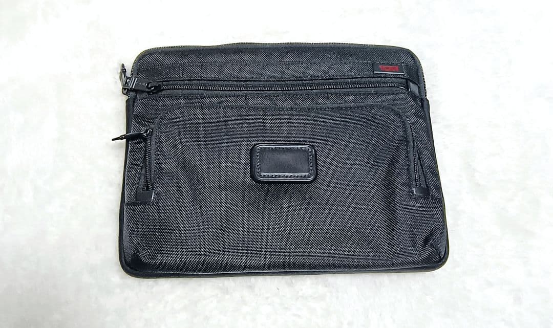(美品)TUMI ALPHA 2 ショルダーバッグ、ポーチ ブラック 黒