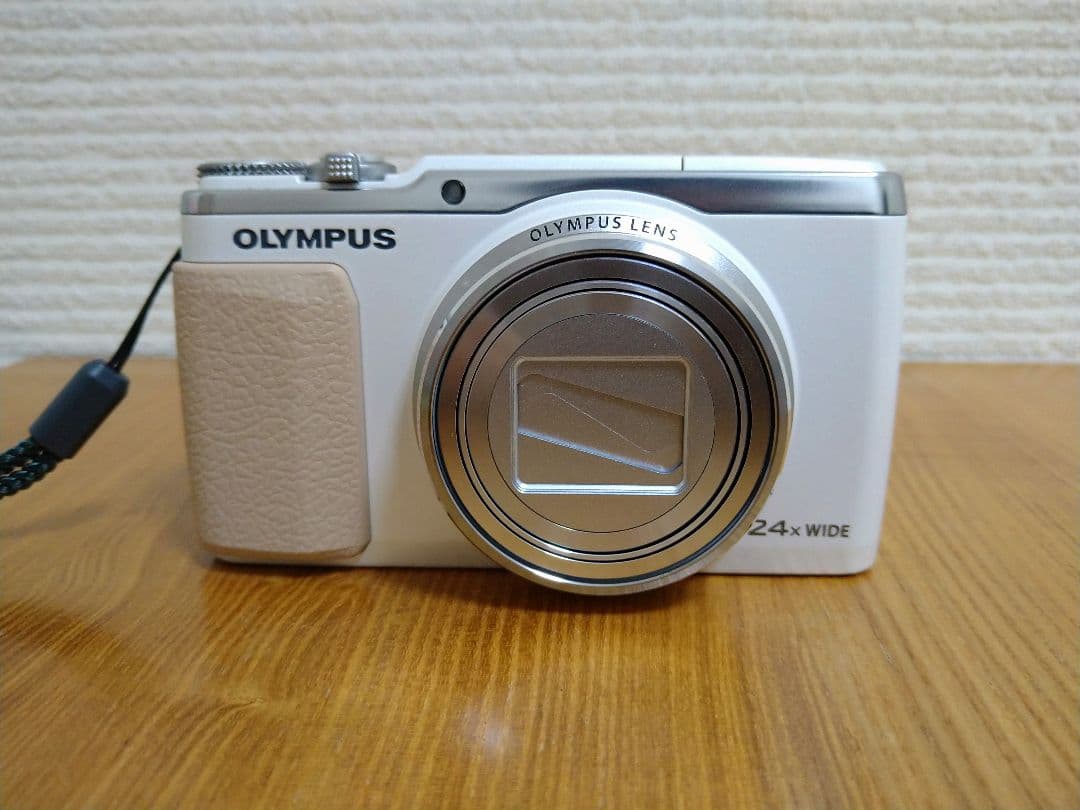 【美品】オリンパス　デジタルカメラ　OLYMPUS　SH-50