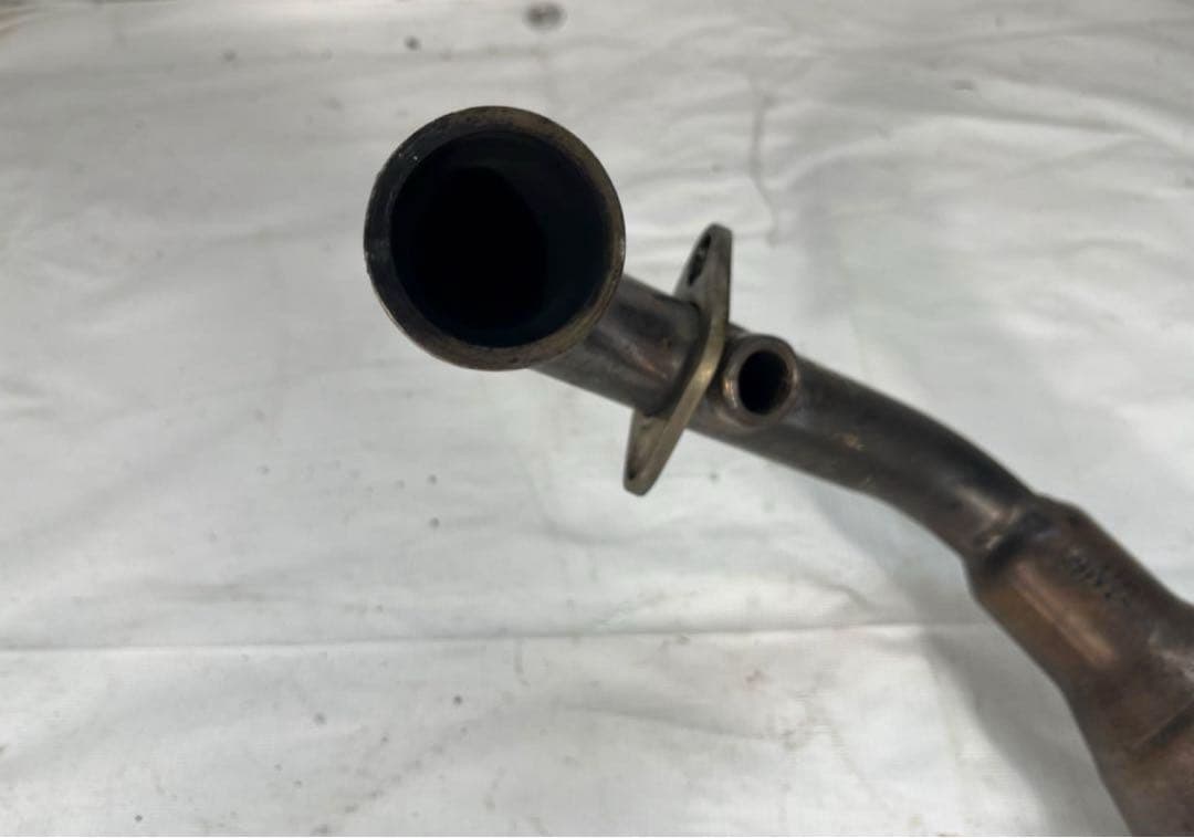 ゆっちぃヤマハ マジェスティ4D9 マフラー SG20J 朝倉商事製？中古