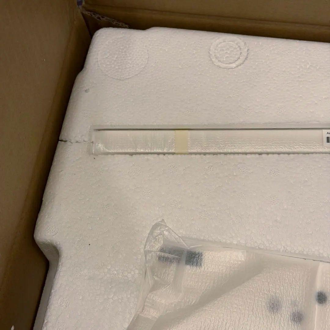 LG 40U990A-W 5K2K 120Hz Thunderbolt5モニター