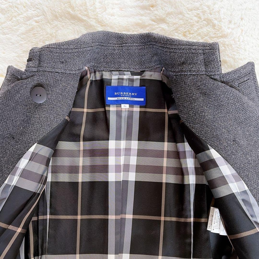 極美品✨【バーバリーブルーレーベル】銀ボタン ダブルショートコート 裾プリーツ