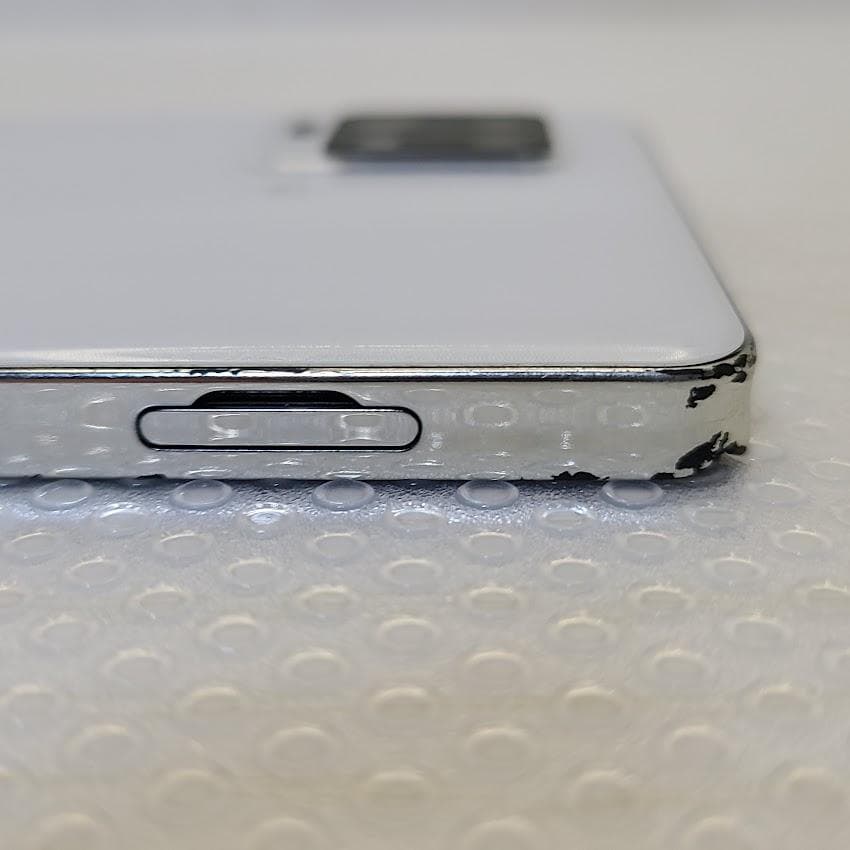 AQUOS zero6 ■ 8GB/128GB / SHG04 ※訳アリ