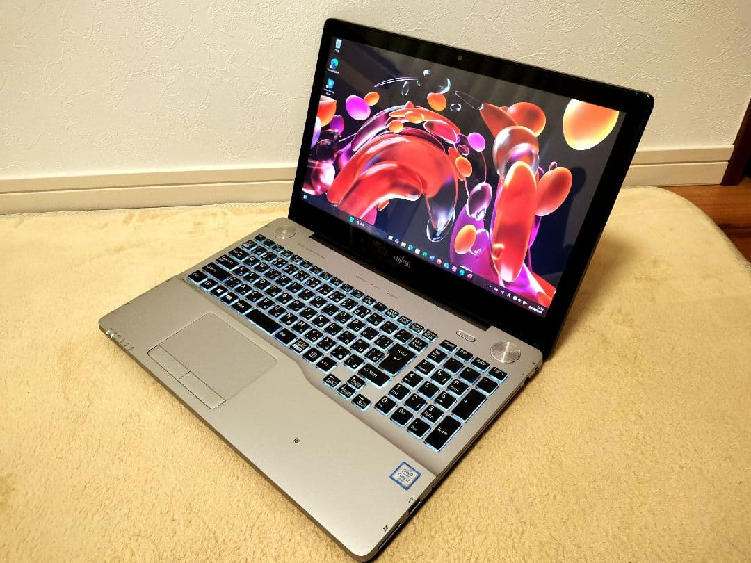 よっちゃん 富士通 4KノートPC AH90X