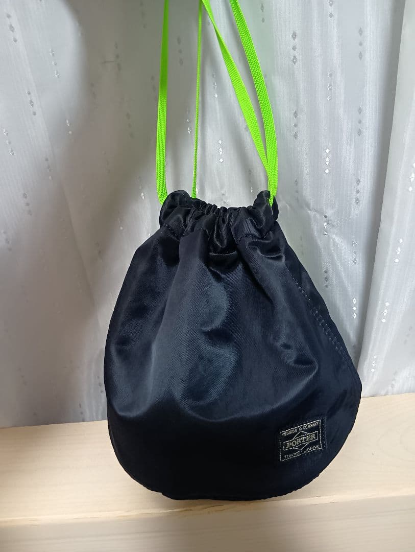 PORTER★TANKER★巾着バッグ★巾着ポーチ★ブラック☓ライムグリーン良品