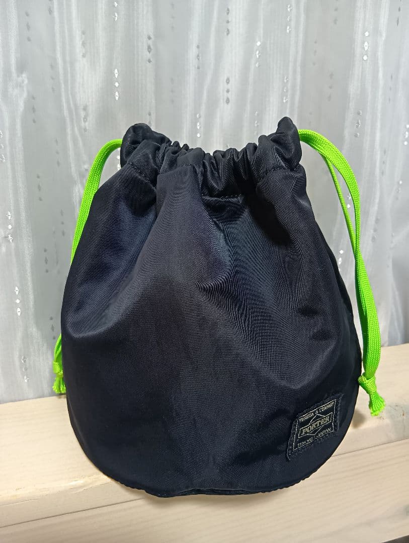 PORTER★TANKER★巾着バッグ★巾着ポーチ★ブラック☓ライムグリーン良品