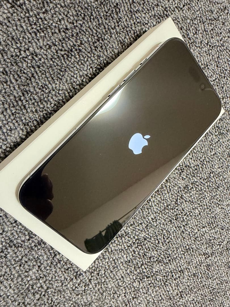 【美品】iPhone15 pro 256G バッテリー100% ブルーチタニウム