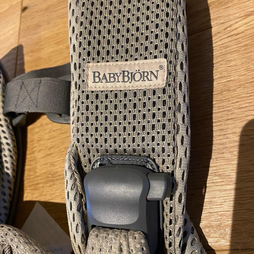 【 BABY BjORN 】 ONE KAI Air メッシュ　グレーベージュ