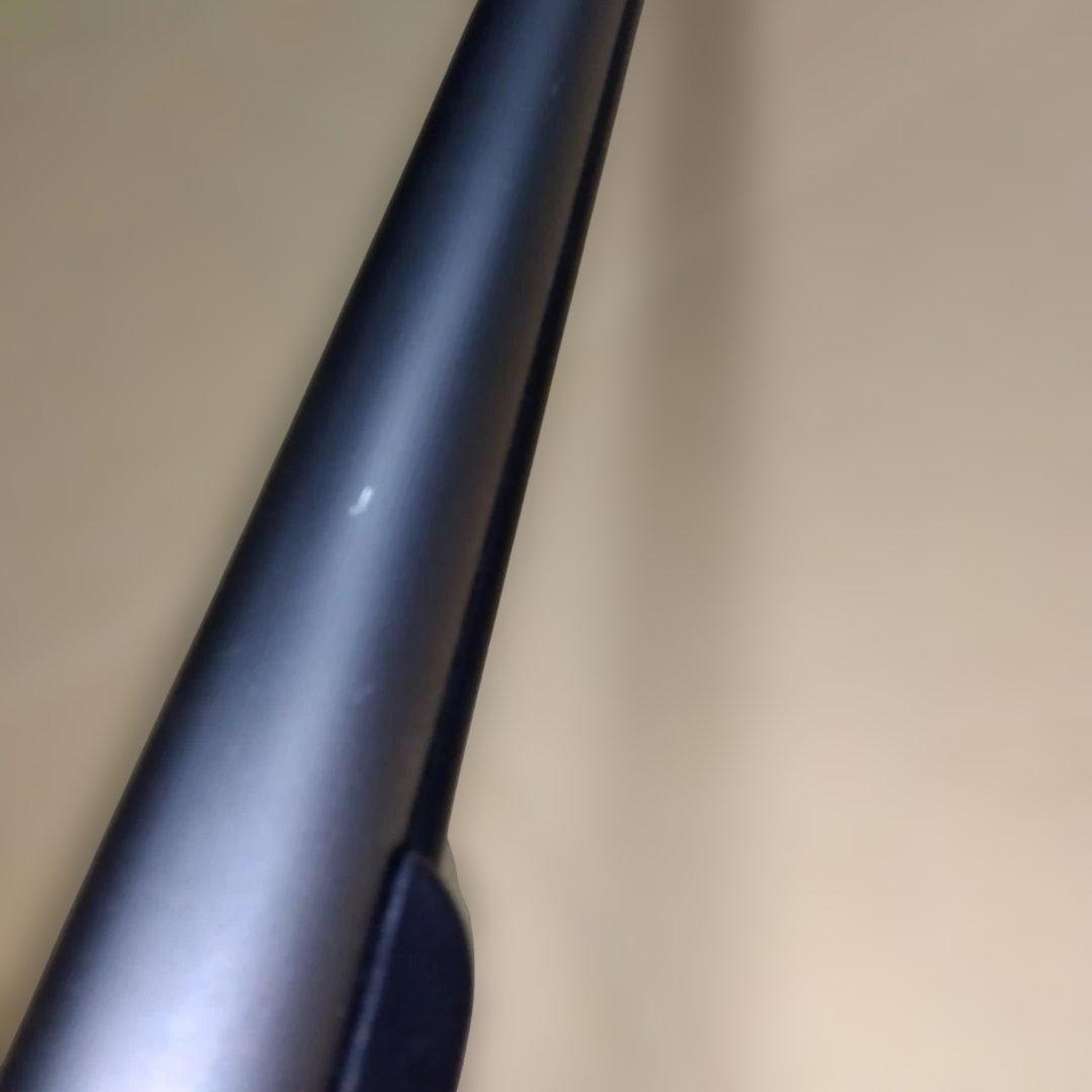 ①シャープ 軽量コードレススティッククリーナーEC-FR7充電器付き23年製