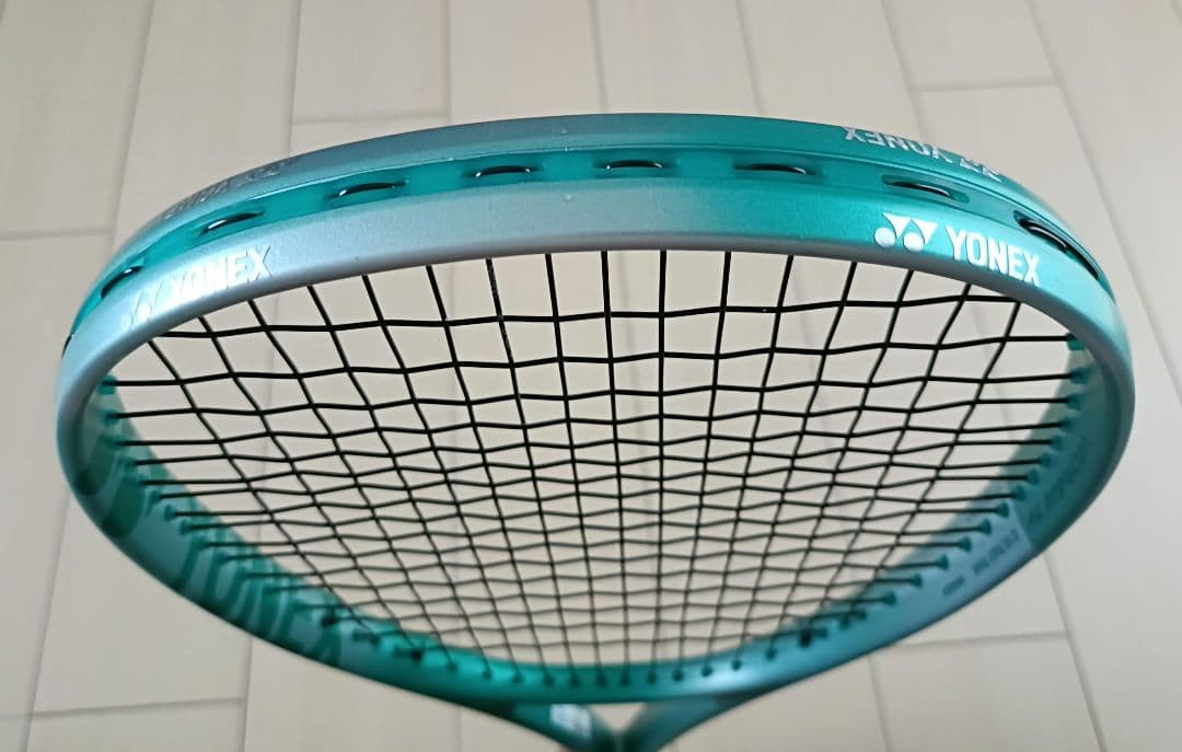 ２０２５年６月発売品　YONEX　ボルトレイジ７Ｖ