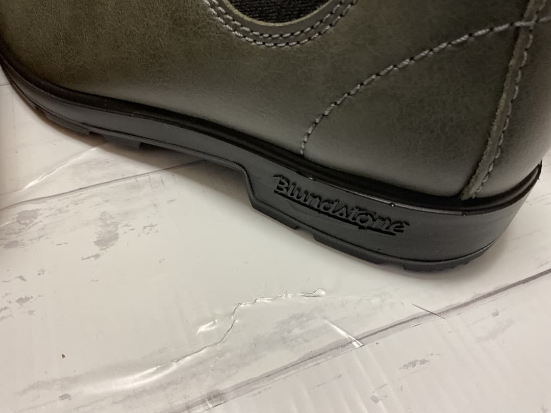 BLUNDSTONE VEGAN サイドゴア　サイズ５　新品未使用