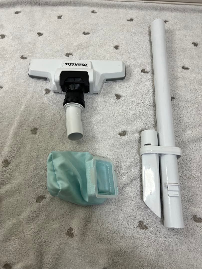 Makita 40Vmax 充電式掃除機2.5Ahバッテリー、急速充電器付