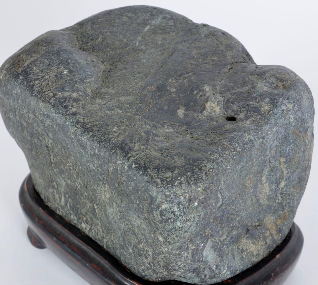 阿賀野川 水石 名石 台座付 4kg 鑑賞石 盆石 盆景 天然石 飾石 原石