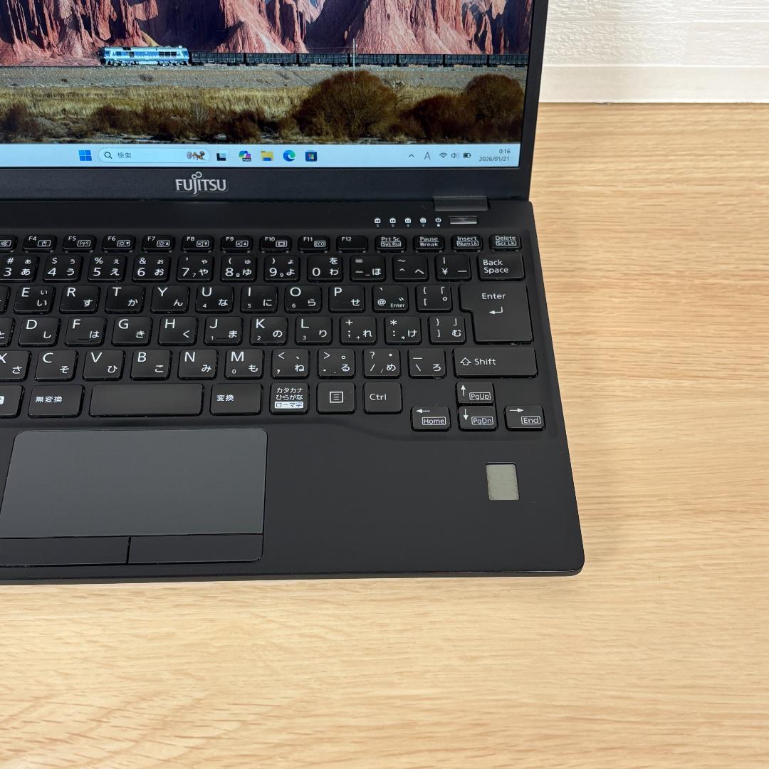 富士通　11世代i5　美品　ノートパソコン　Windows11　オフィス付　06