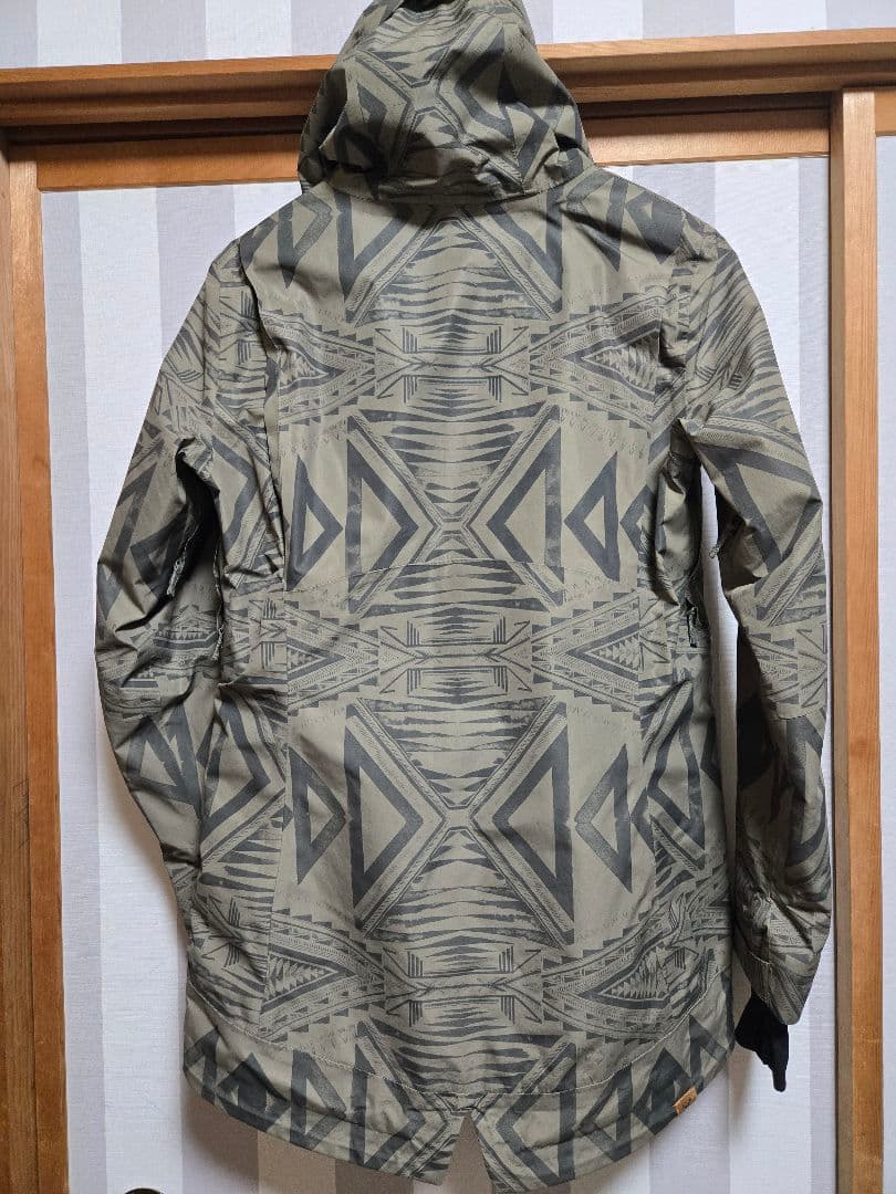 ロキシー　ゴアテックス　ROXY GORE-TEX フード付きジャケット