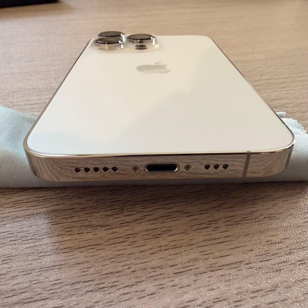 土日セール【美品】iPhone 13 Pro シルバー 128GB SIMフリー