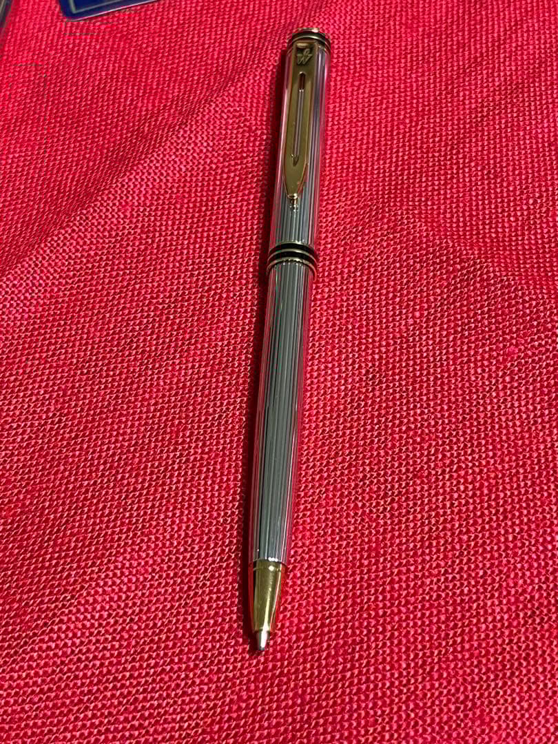 変更Waterman エグゼクティブ　I deal 万年筆 .ボールペン　銀張り