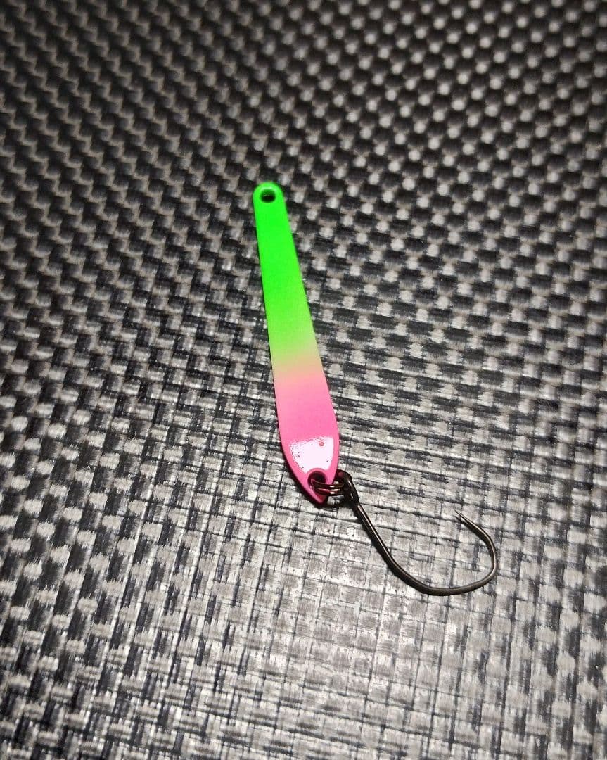 ドリフトスピン３７ｍｍ/１.３ｇスプーン 再塗装品４個含む １５個セット