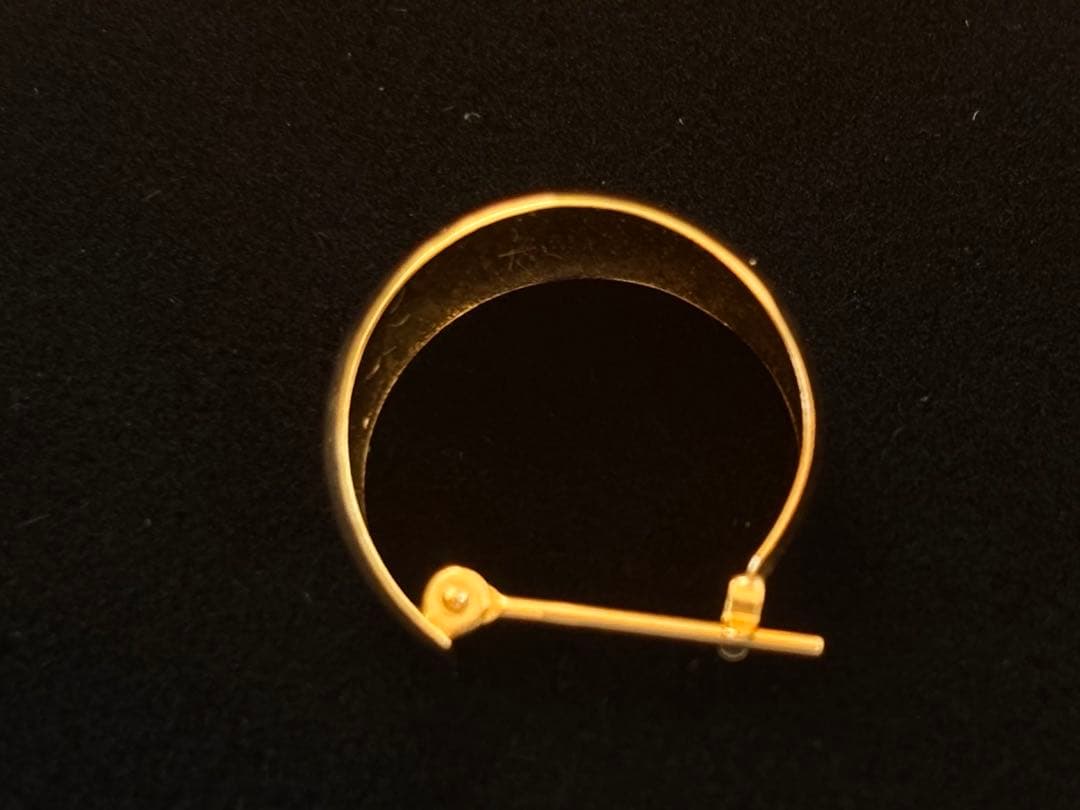 【片耳】フープピアス K18 7mm×15mm ムーンピアス