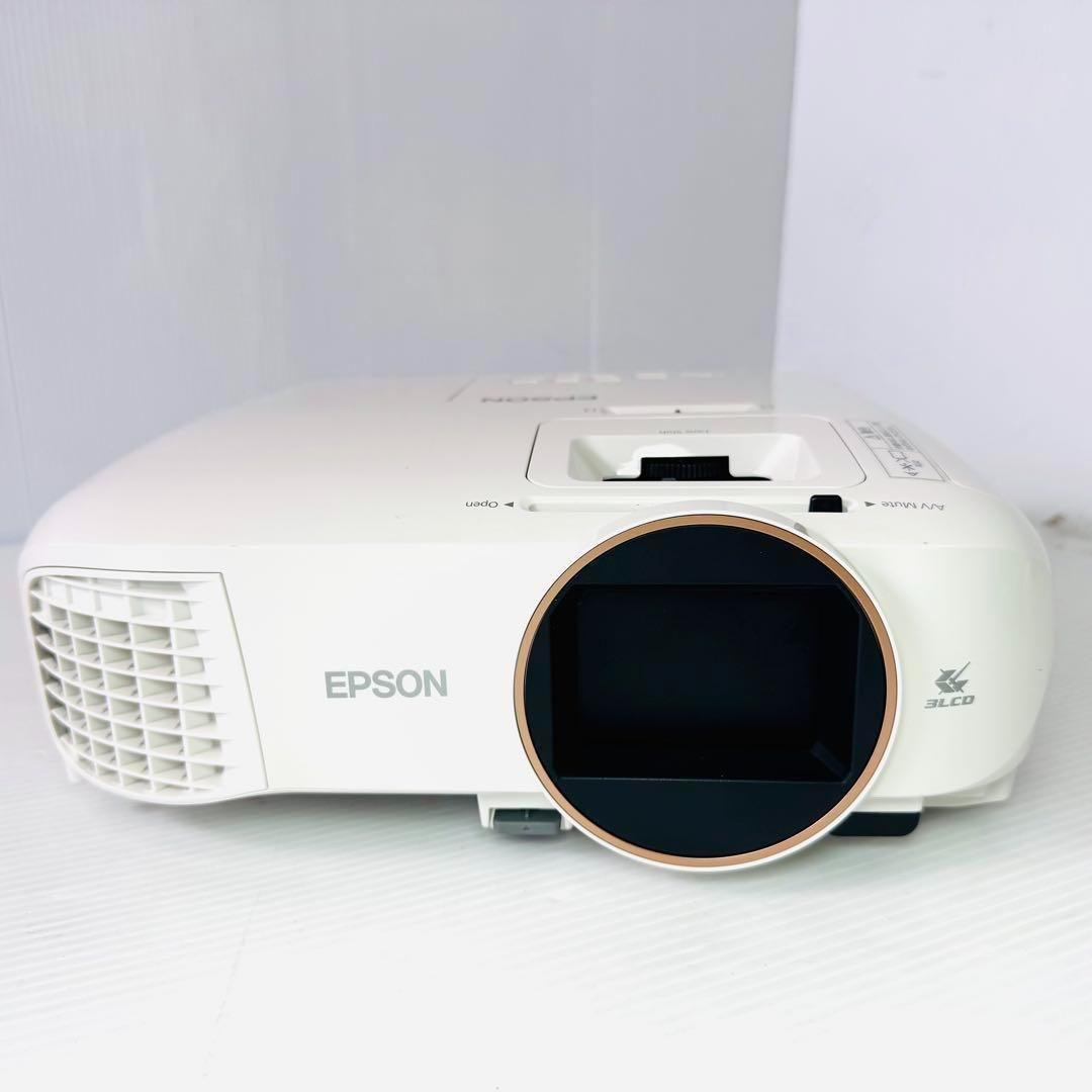 【美品】EPSON EH-TW5750 プロジェクター 使用時間18H
