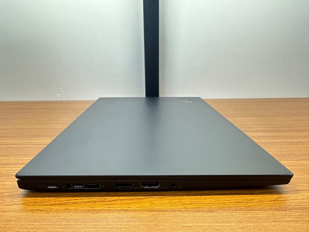 Windowsノート本体 ThinkPad X1 Carbon i7-10510 16Gb 512Gb