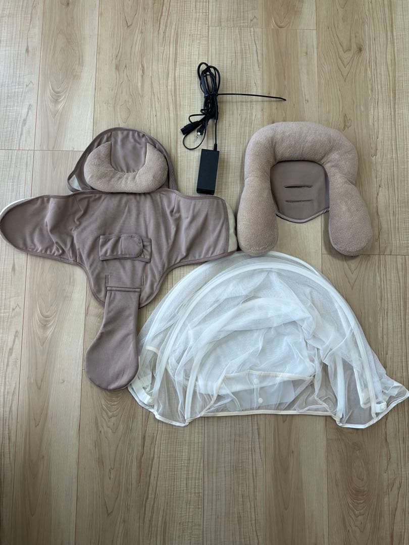☆美品☆アップリカ　ユラリズム オート プレミアム プラス　フォルテシモ