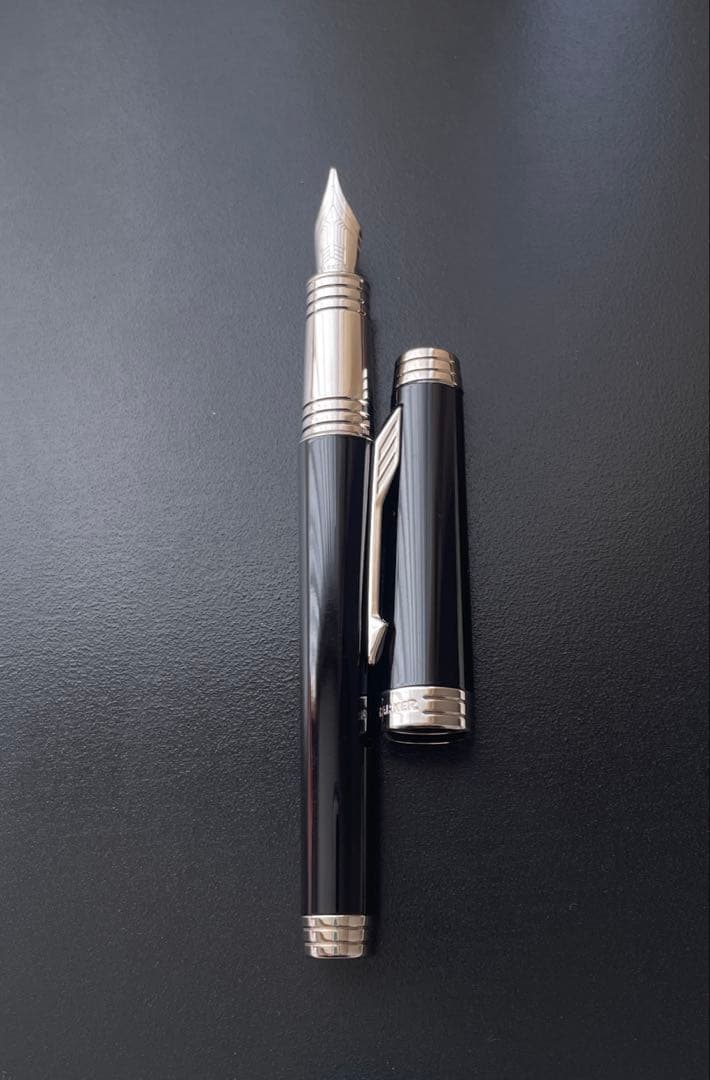 PARKER 万年筆　M 中字　インクカートリッジ(5本)付き
